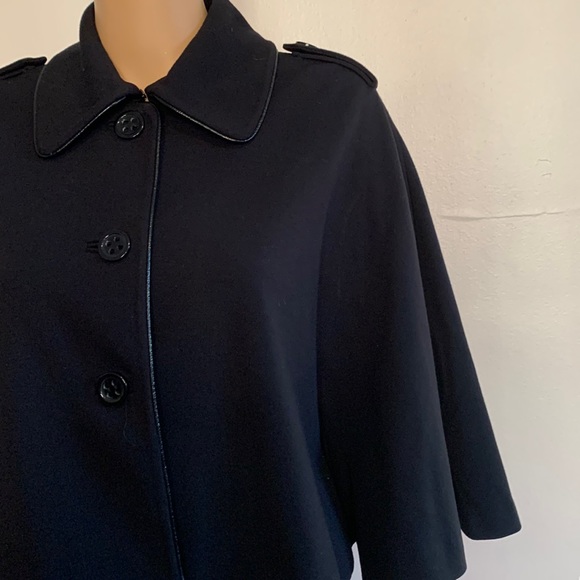 EXPRESS Cape Like Blazer - Picture 3 of 10